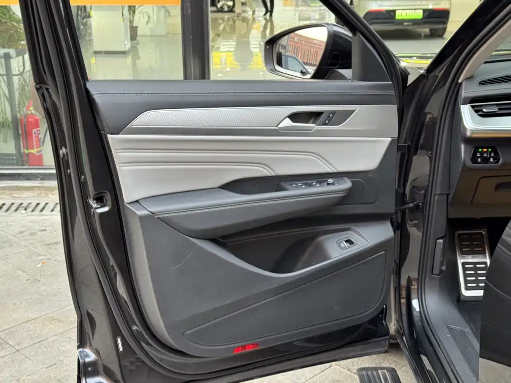 Lanxun 2023 380TSI four-wheel drive R-Line cruise version купить на сайте DeffCars