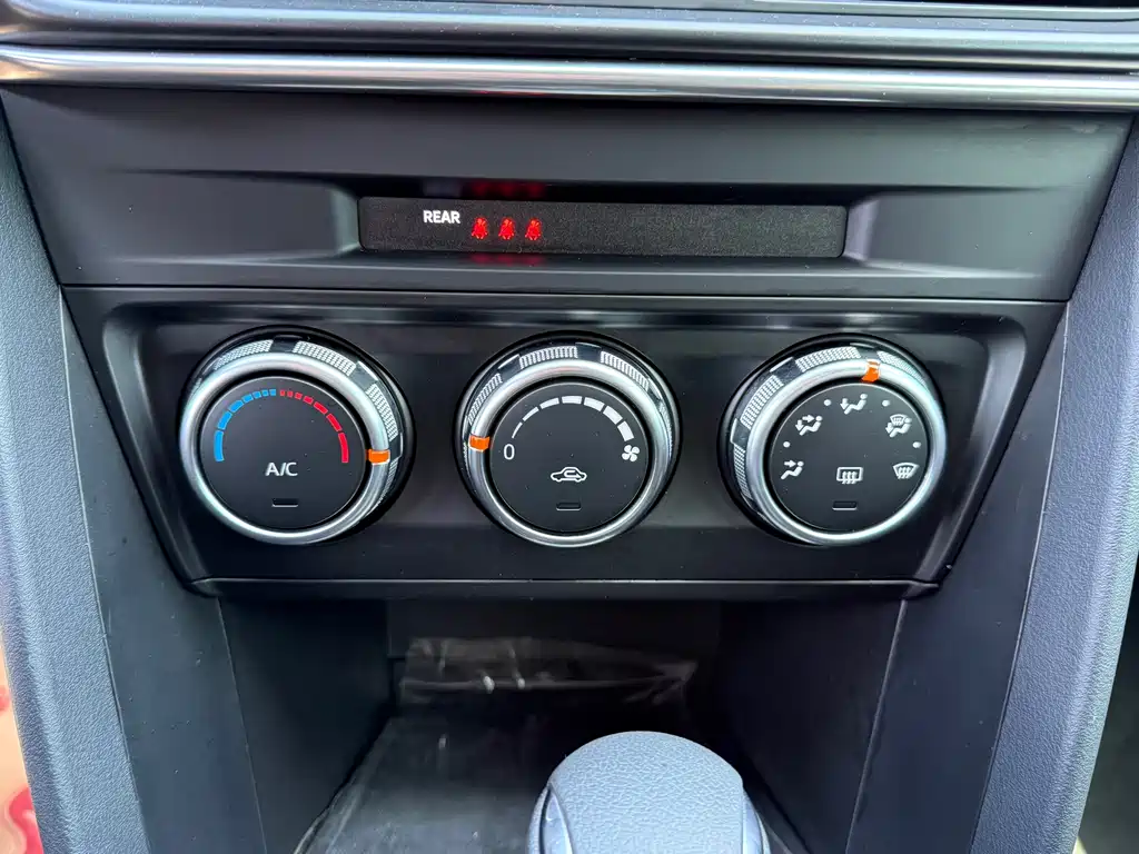 Mazda CX-4 2021 2.0L automatic two-wheel drive Blue Sky Vitality Edition купить на сайте DeffCars