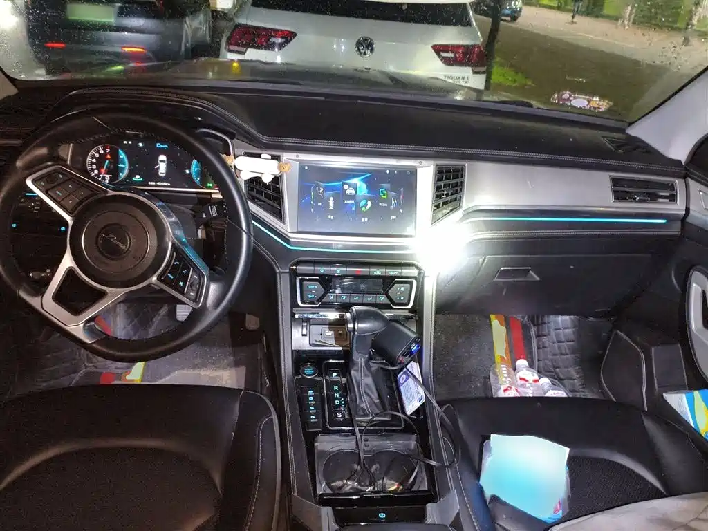 Damai X7 2017 advanced version 1.8T DCT Huashan type купить на сайте DeffCars