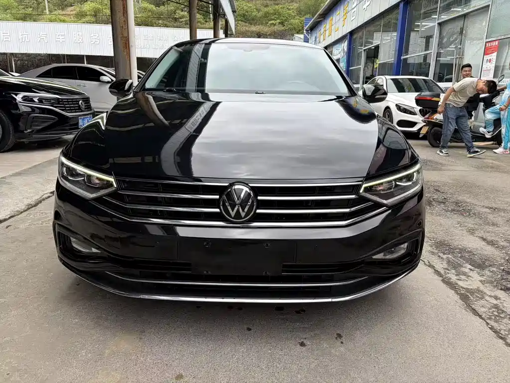 Magotan 2020 330TSI DSG leading model купить на сайте DeffCars