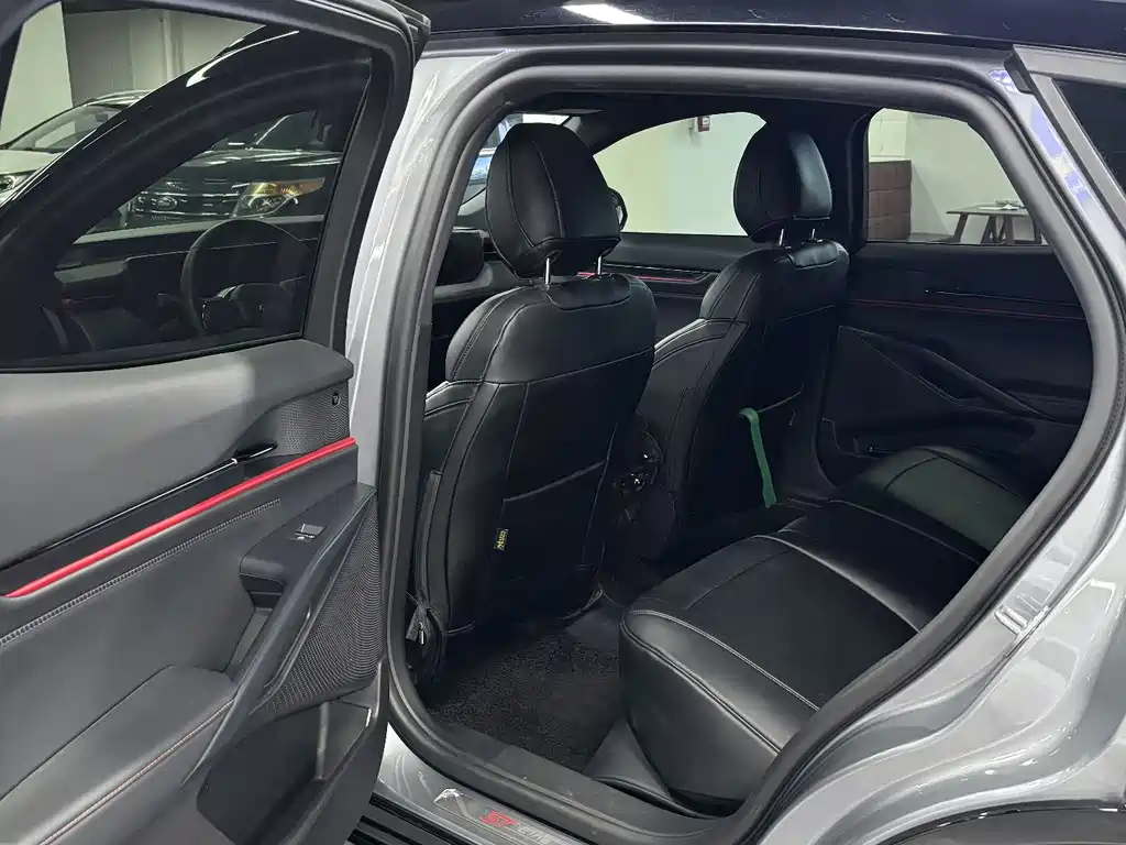 EVOS 2022 EcoBoost 245 ST-Line купить на сайте DeffCars