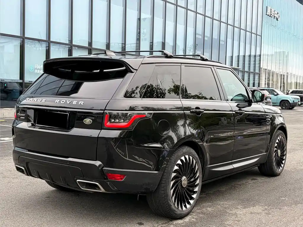 Range Rover Sport 2019 3.0 SC V6 Special Edition купить на сайте DeffCars