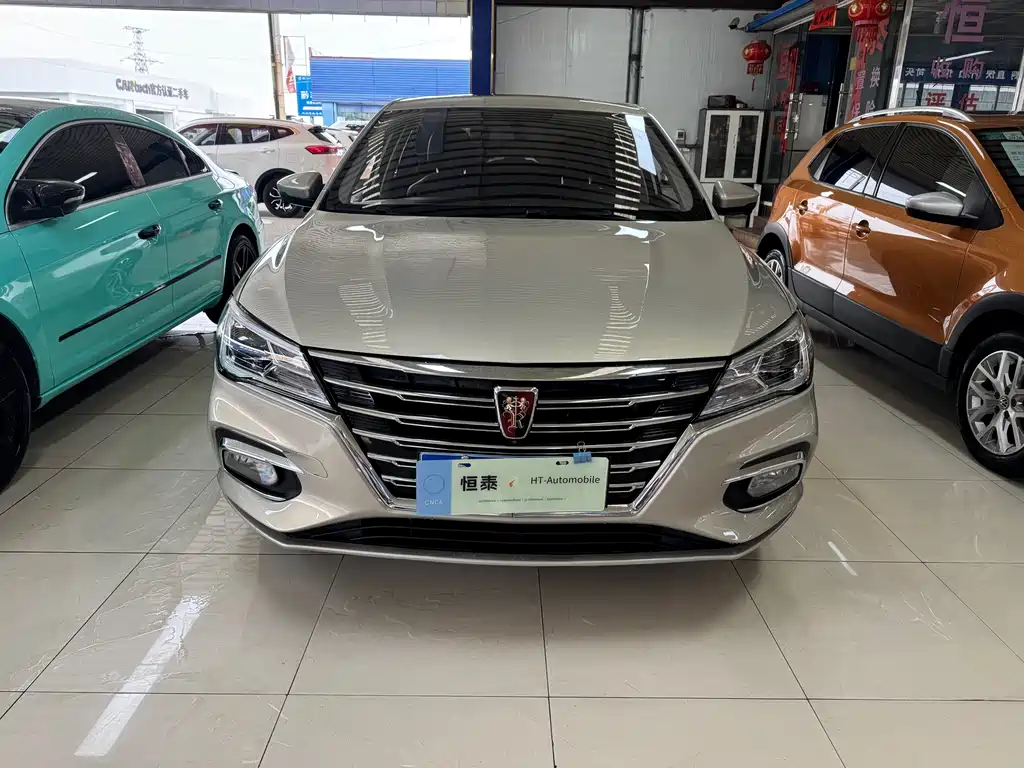 Roewe i5 2020 1.5L automatic 4G Internet leading flagship version купить на сайте DeffCars