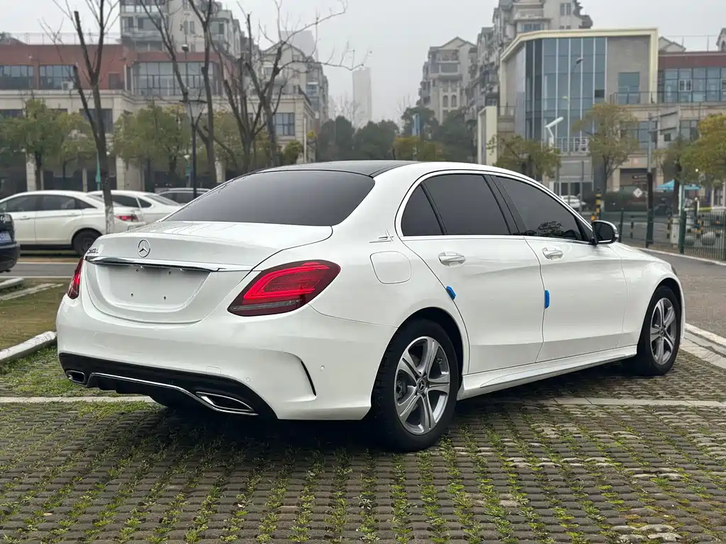 Mercedes-Benz C-Class 2020 facelift C 260 L sports version купить на сайте DeffCars