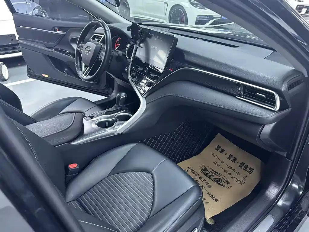 Camry 2022 2.0S Knight Edition купить на сайте DeffCars