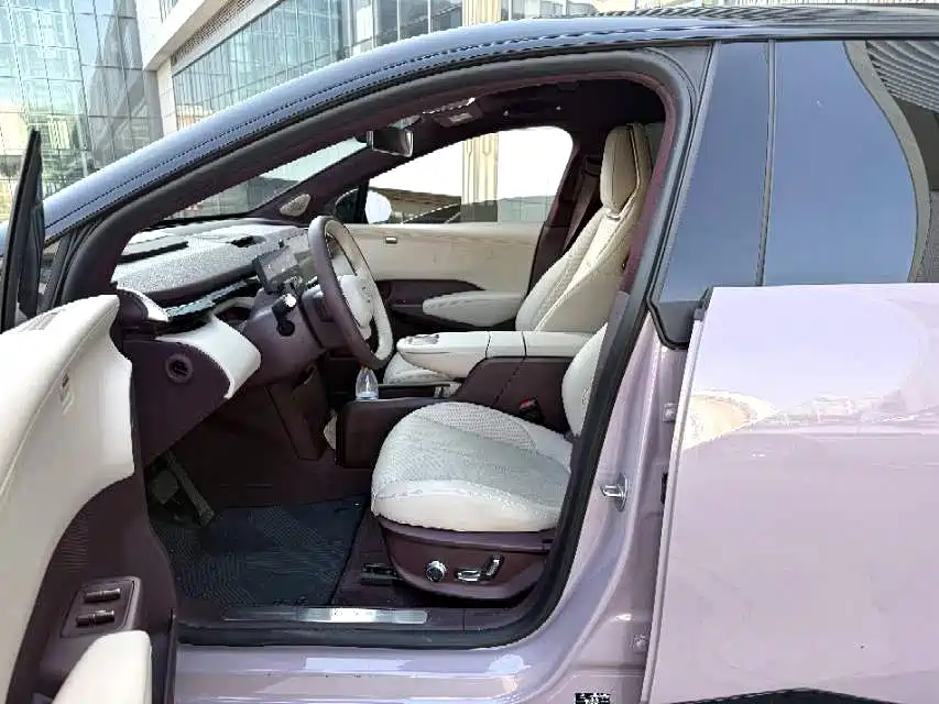 Jikrypton X 2025 five-seater rear-wheel drive version купить на сайте DeffCars
