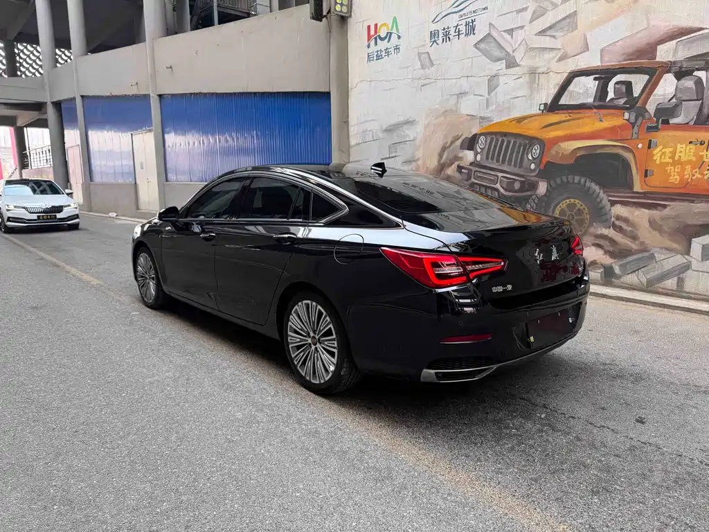 Hongqi H5 2022 Classic 1.5T DCT Flag Rhyme Edition купить на сайте DeffCars
