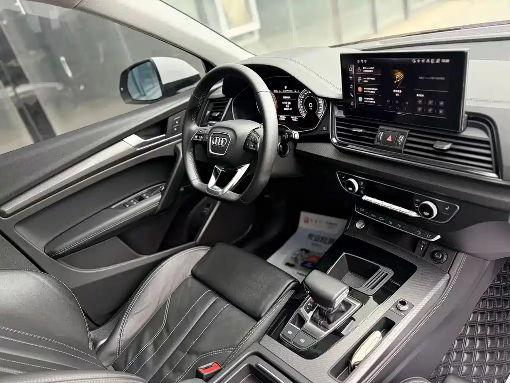 Audi Q5L 2022 40T luxury and dynamic model купить на сайте DeffCars