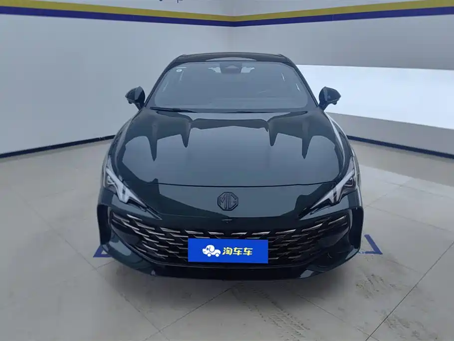 MG7 2023 2.0T automatic Trophy+ engine version купить на сайте DeffCars