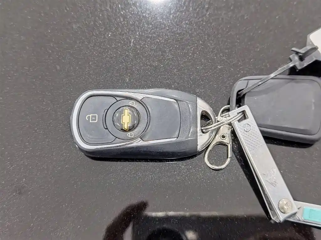 Cruze 2022 mild hybrid RS 330T automatic smooth version купить на сайте DeffCars