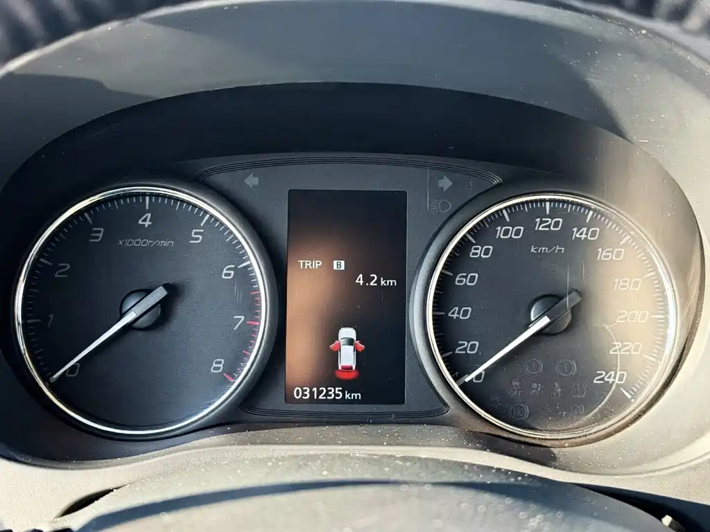 Outlander 2021 facelift 2.0L 2WD Enjoy Edition 5 seats купить на сайте DeffCars