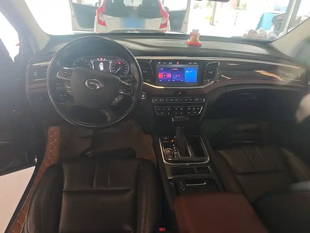 Trumpchi GS8 2017 320T two-wheel drive luxury version (seven seats) купить на сайте DeffCars