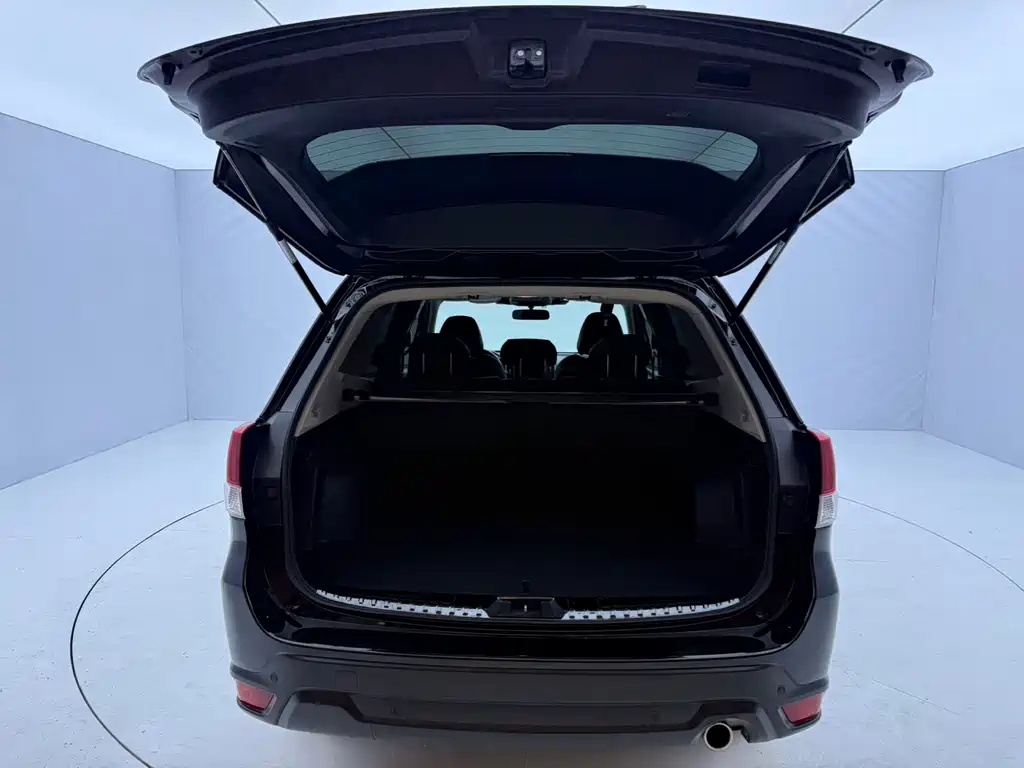 Forester 2022 2.0i AWD Deluxe Edition EyeSight купить на сайте DeffCars