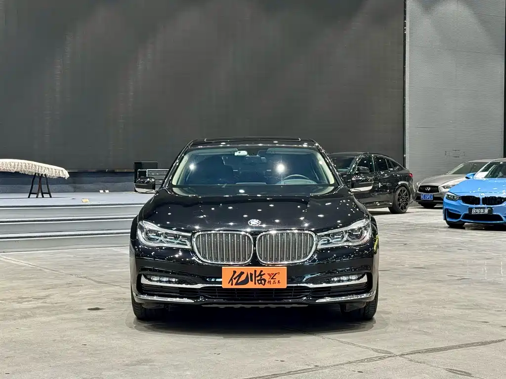 BMW 7 Series 2018 730Li Exclusive Excellence Package купить на сайте DeffCars