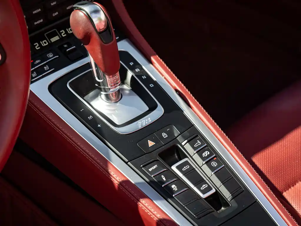 Porsche 718 2022 Boxster 2.0T купить на сайте DeffCars