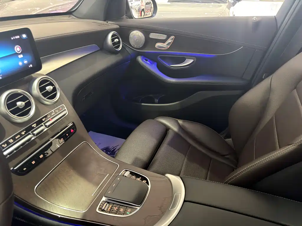 Mercedes-Benz GLC 2021 GLC 260 L 4MATIC luxury model купить на сайте DeffCars