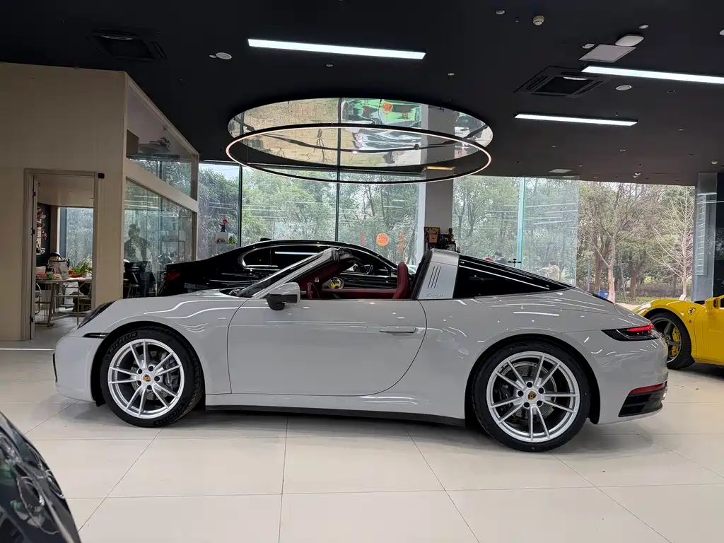 Porsche 911 2022 Targa 4 3.0T купить на сайте DeffCars