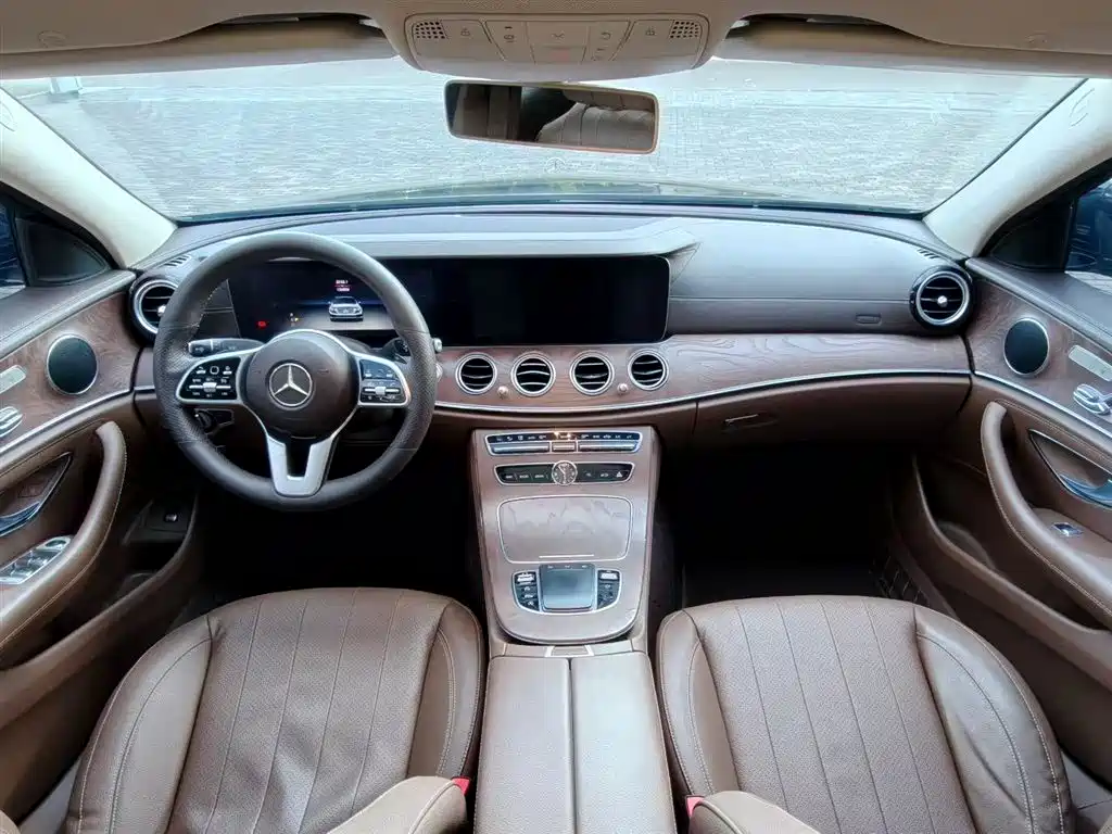 Mercedes-Benz E-Class 2020 E 300 L Fashion купить на сайте DeffCars