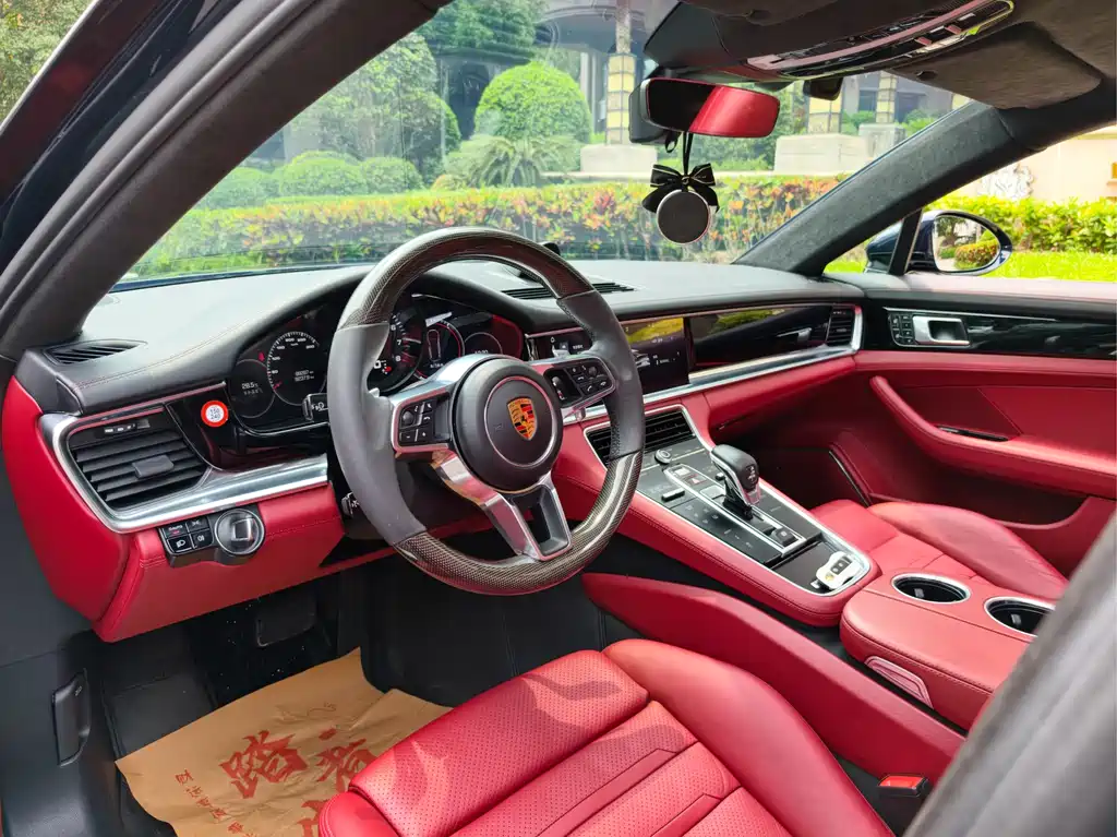 Panamera 2019 Panamera Executive Extended Edition 2.9T купить на сайте DeffCars