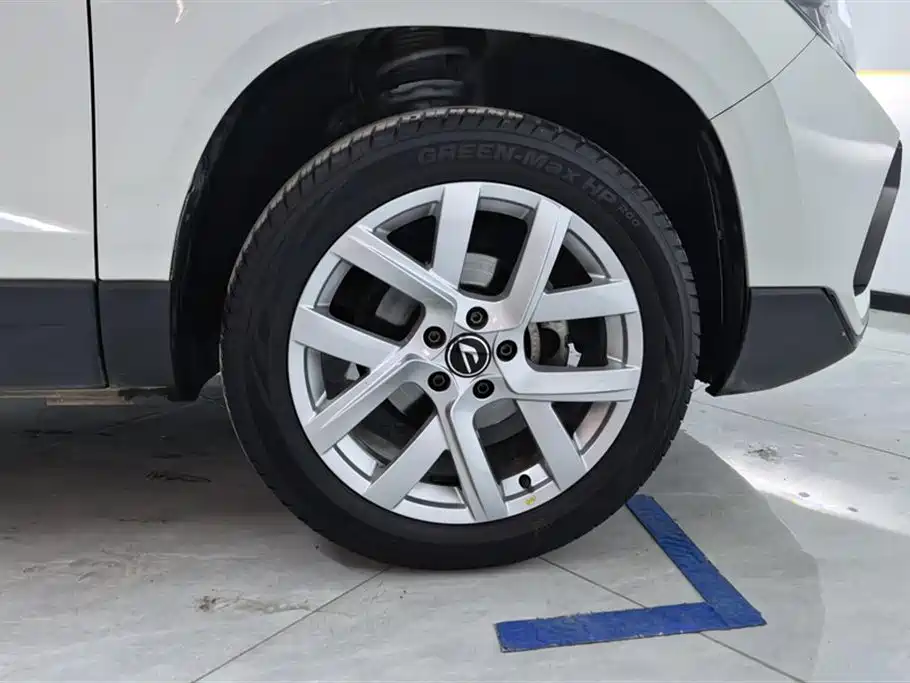 Jetta VS7 2023 280TSI automatic aggressive version купить на сайте DeffCars