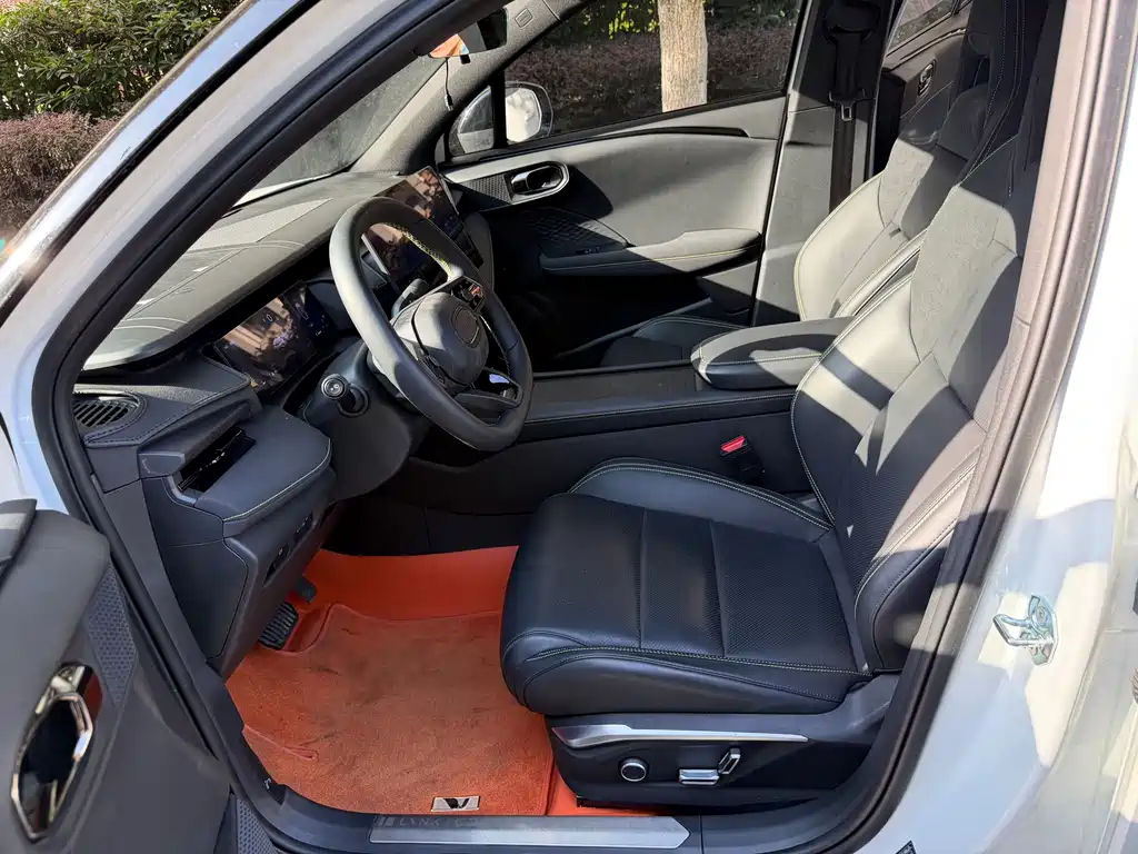 Lynk & Co 06 2025 Renew 1.5T Halo купить на сайте DeffCars