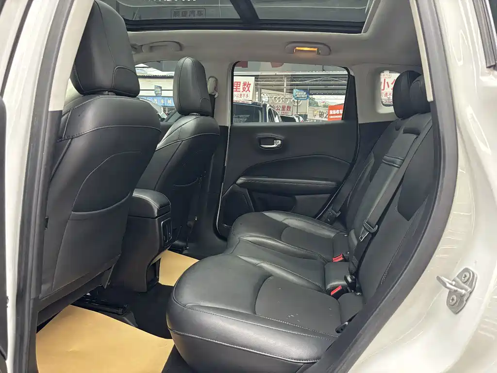 Compass 2019 220T Automatic Joy Edition купить на сайте DeffCars