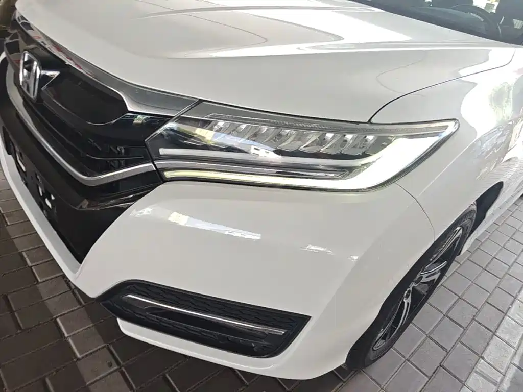 Honda UR-V 2017 370TURBO four-wheel drive exclusive version National V купить на сайте DeffCars