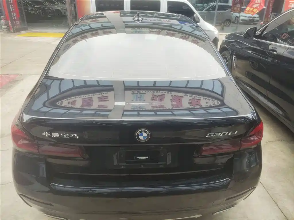 BMW 5 Series 2022 facelift 530Li leading M sports package купить на сайте DeffCars