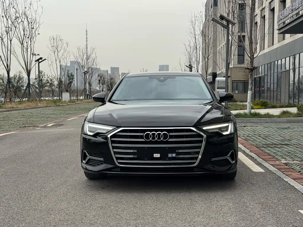 Audi A6L 2023 40 TFSI luxury and elegant model купить на сайте DeffCars