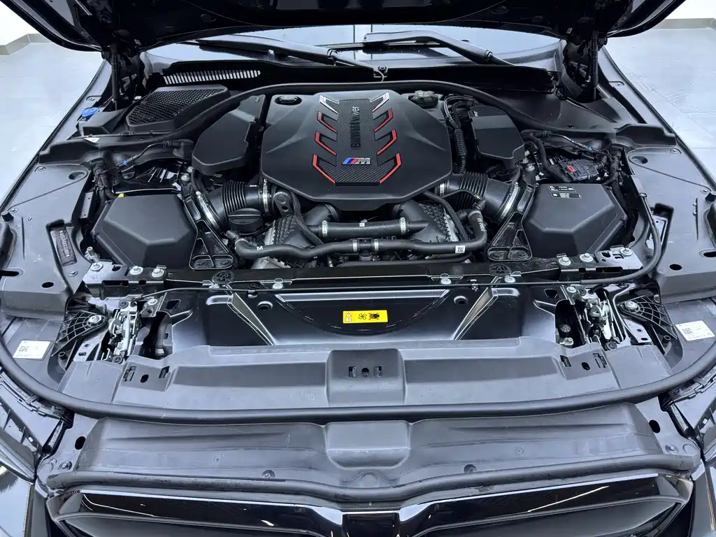BMW M5 New Energy 2025 M5 купить на сайте DeffCars