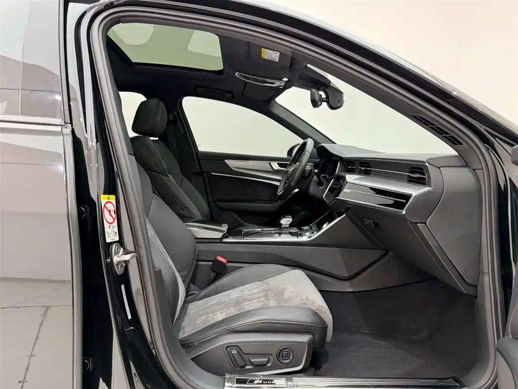 Audi A6L 2019 40 TFSI luxury and dynamic model купить на сайте DeffCars