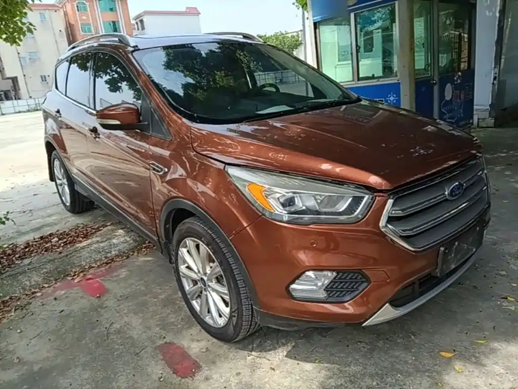 Escape 2017 EcoBoost 180 four-wheel drive luxury wing купить на сайте DeffCars