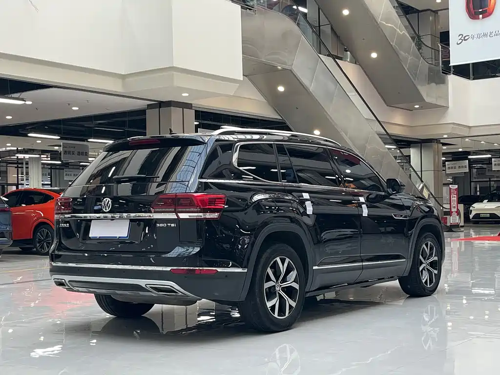 Touron 2020 380TSI four-wheel drive luxury version National VI купить на сайте DeffCars