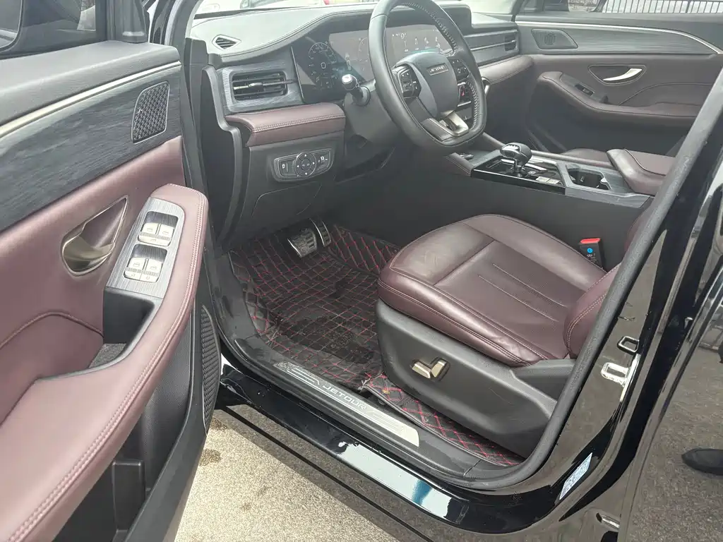 Jietu X90 PLUS 2024 model 1.6TD DCT villa 7 seats купить на сайте DeffCars