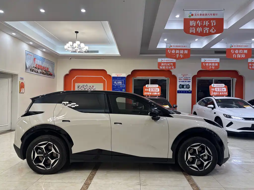 Jikrypton X 2025 five-seater rear-wheel drive version купить на сайте DeffCars