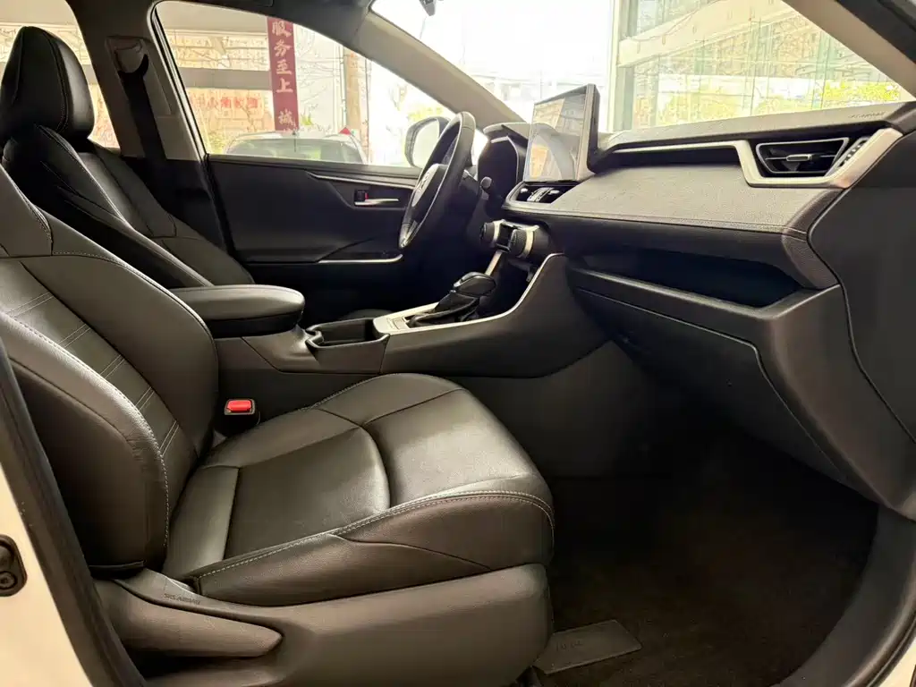 Wilanda 2021 2.0L CVT two-wheel drive luxury version купить на сайте DeffCars