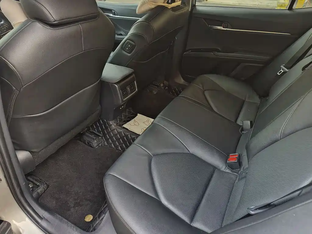 Camry 2023 2.0GVP Leading Edition купить на сайте DeffCars