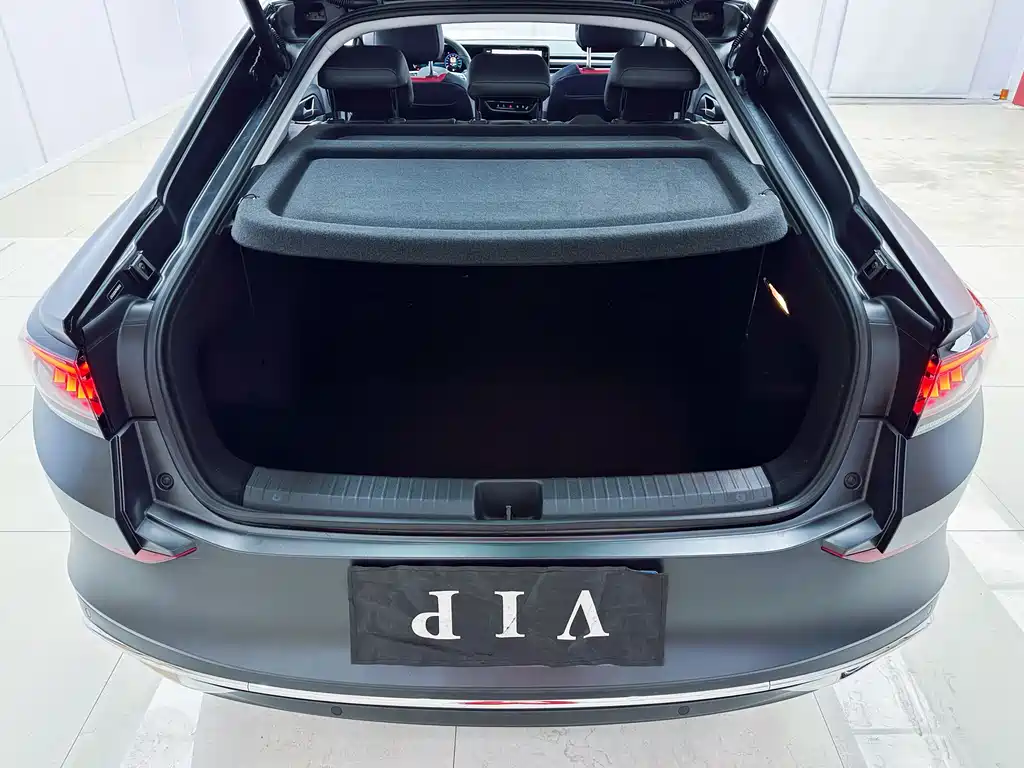 Lingdu 2023 Lingdu L 280TSI DSG Hot Edition купить на сайте DeffCars