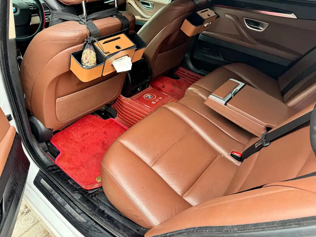 BMW 5 Series 2014 520Li Elegant купить на сайте DeffCars