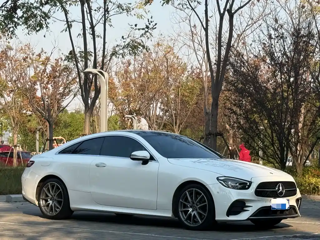 Mercedes-Benz E-Class (Imported) 2023 E 260 Coupe купить на сайте DeffCars