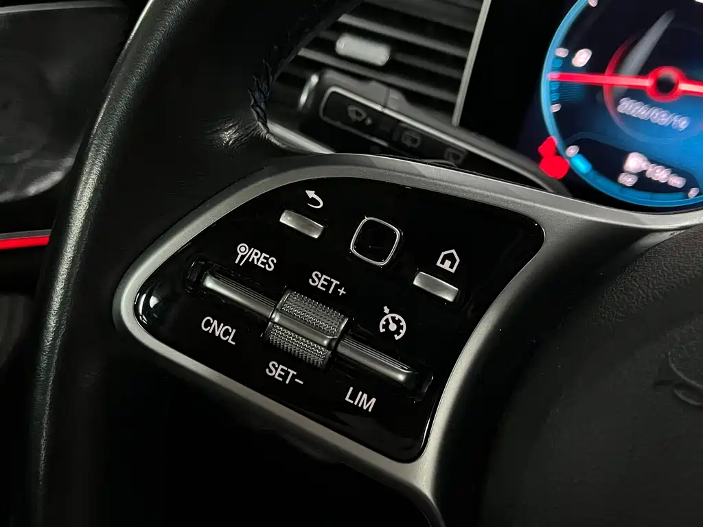 Mercedes-Benz GLE 2021 GLE 350 4MATIC Fashion Model купить на сайте DeffCars