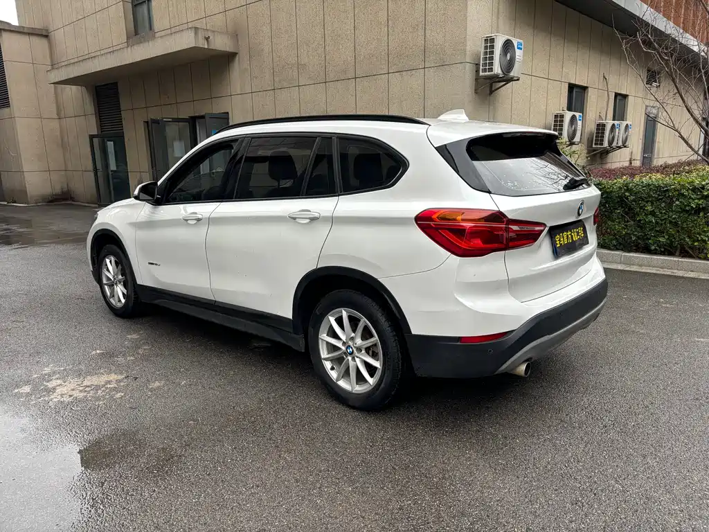 BMW X1 2018 sDrive18Li Fashion Model купить на сайте DeffCars