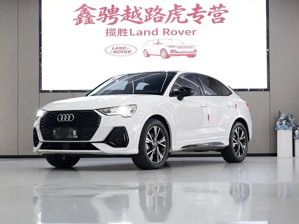 Audi Q3 Sportback 2023 facelift 40 TFSI fashionable model купить на сайте DeffCars