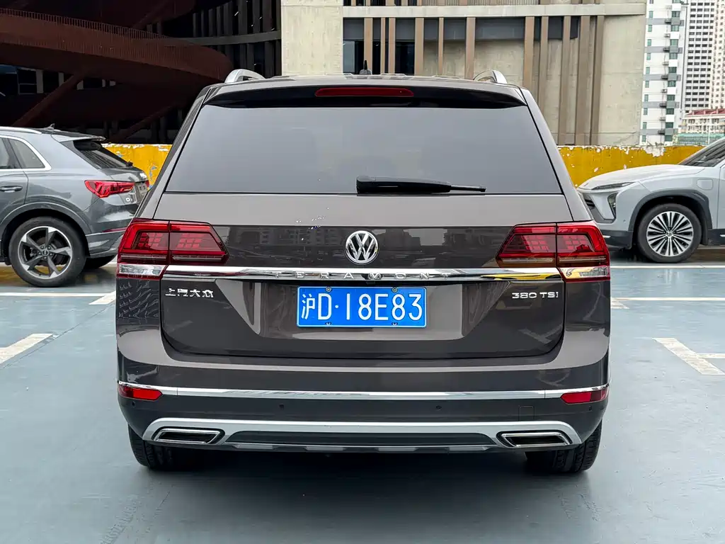 Touron 2020 380TSI four-wheel drive luxury version National VI купить на сайте DeffCars