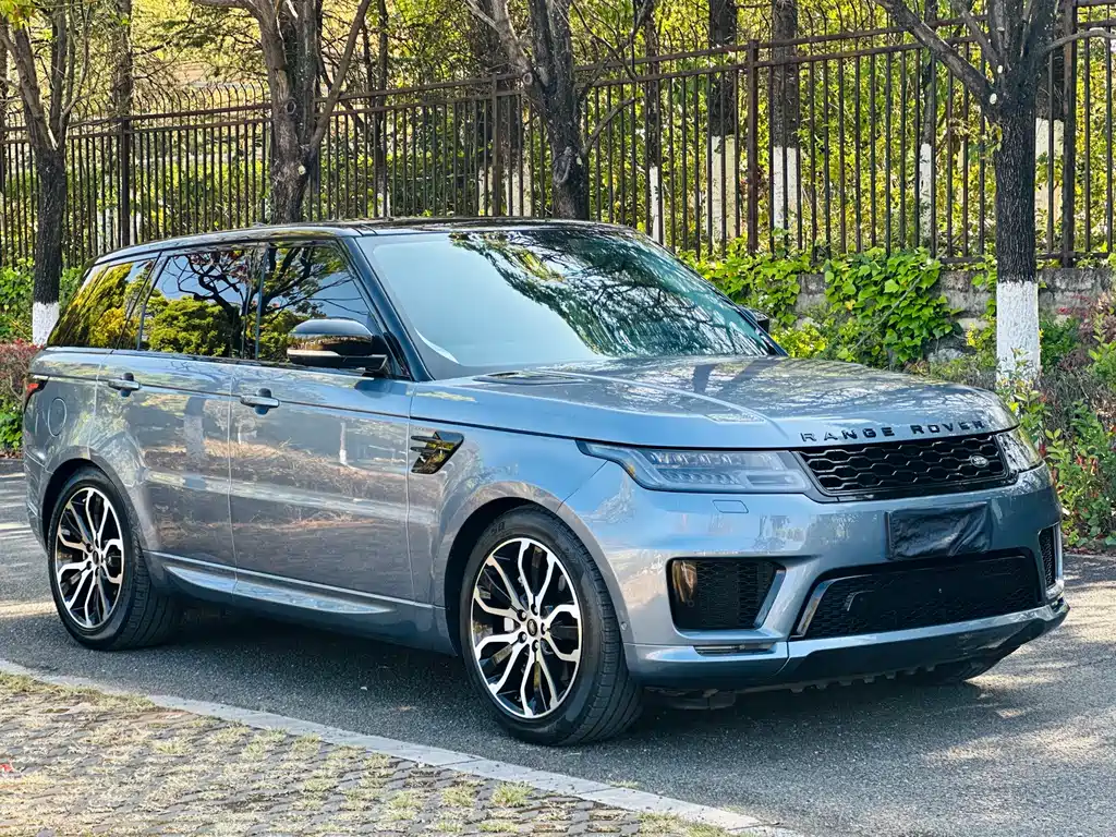 Range Rover Sport 2021 3.0 L6 Black Edition купить на сайте DeffCars