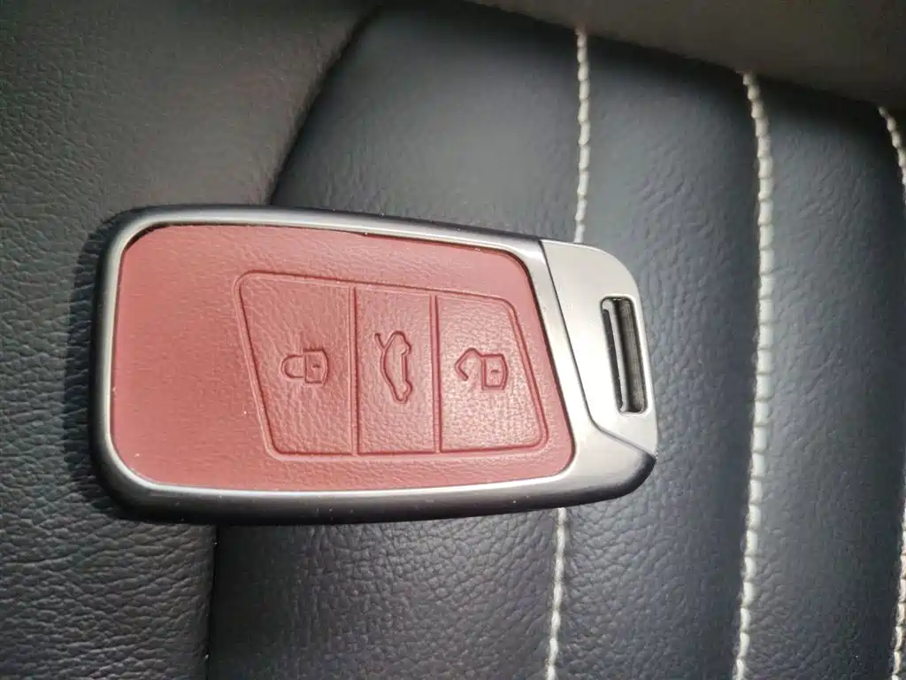 Magotan 2020 330TSI DSG leading model купить на сайте DeffCars