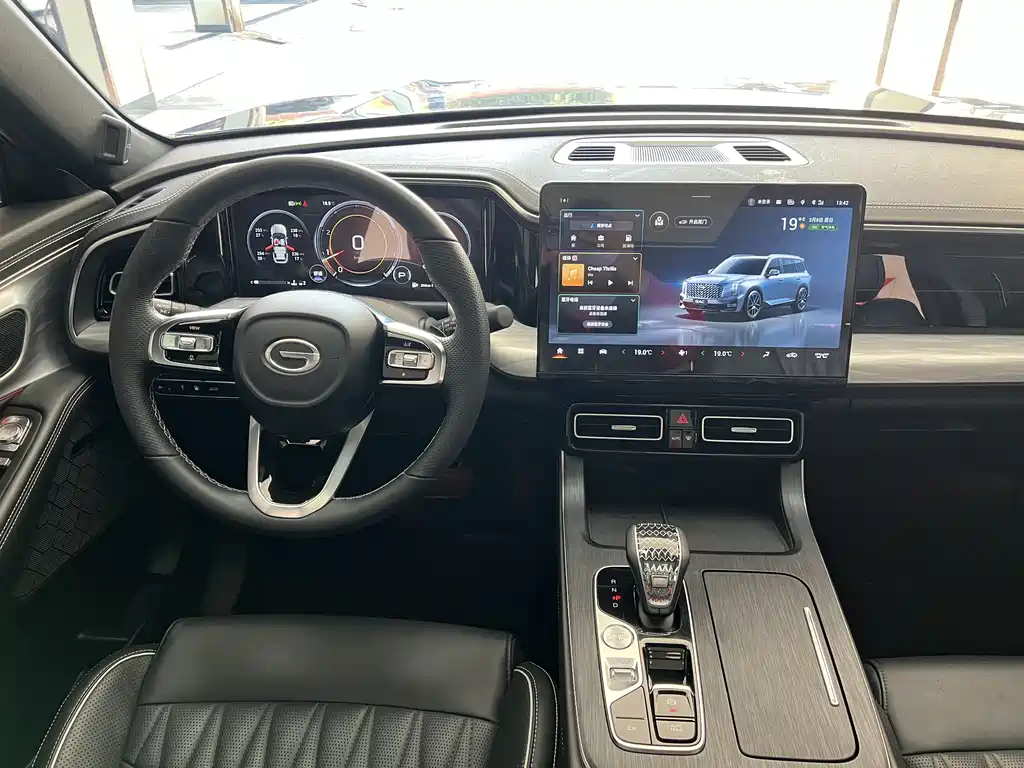 Trumpchi GS8 2022 Pilot Series 2.0TGDI 2WD Luxury Connected Edition (seven seats) купить на сайте DeffCars