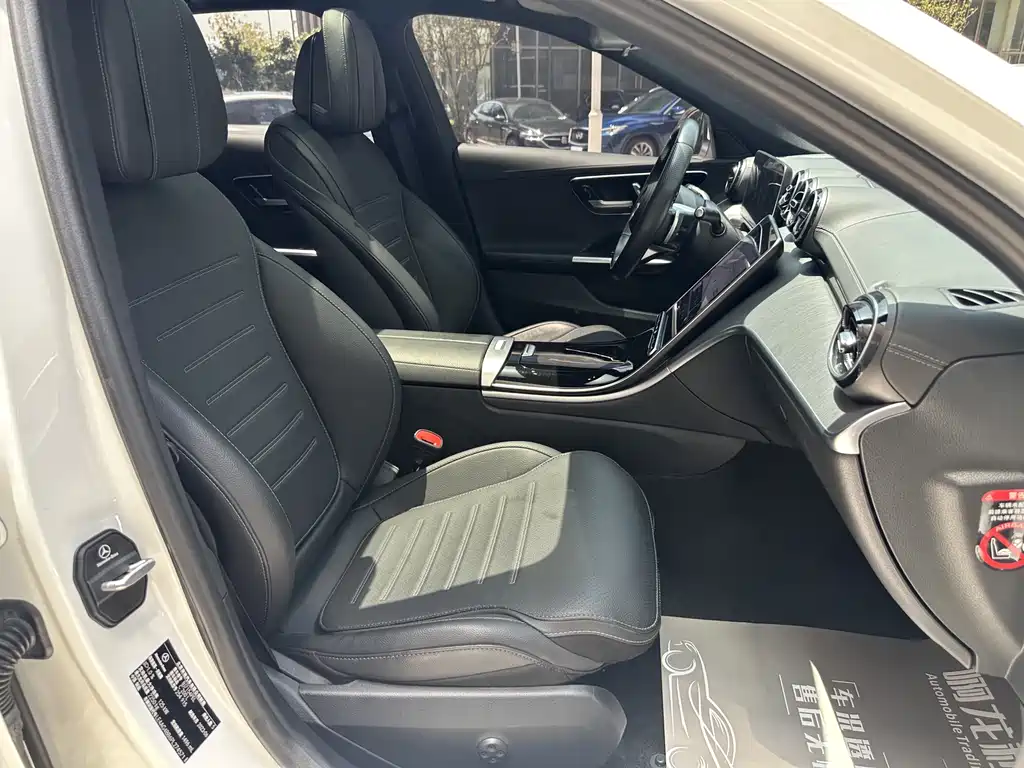 Mercedes-Benz C-Class 2023 facelift C 200 L sports version купить на сайте DeffCars