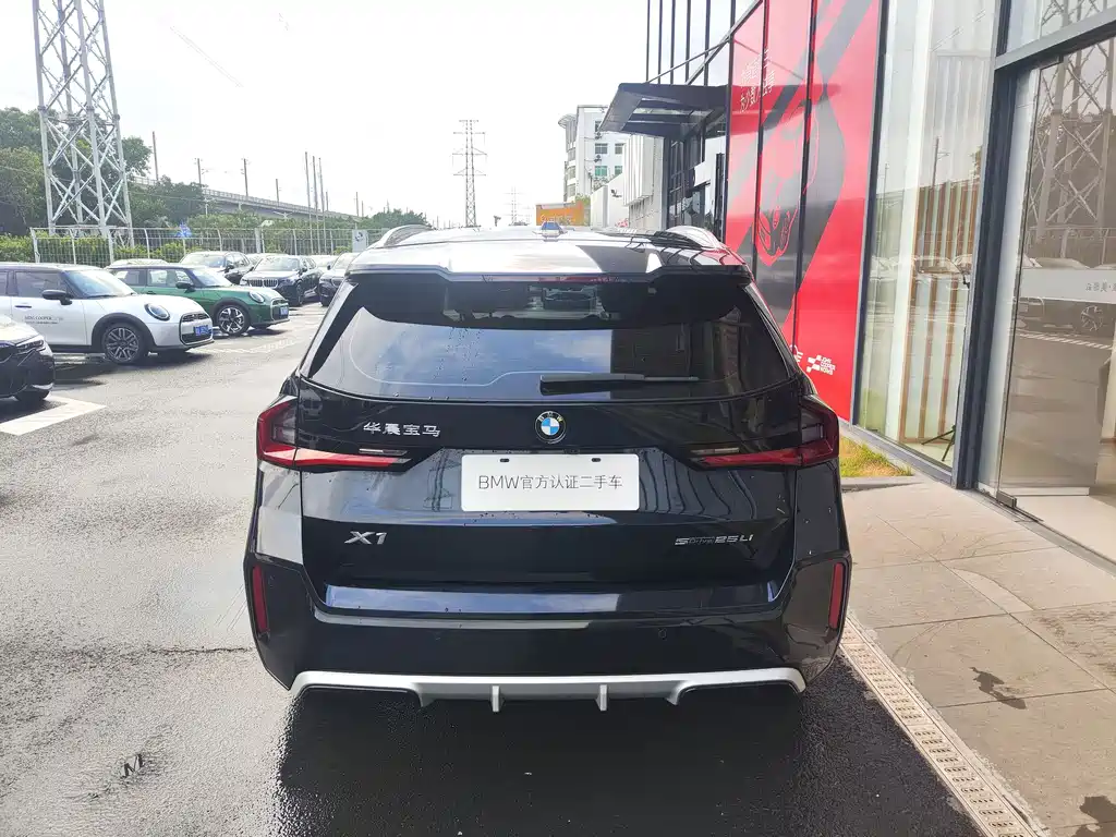 BMW X1 2023 sDrive25Li M Sports Package купить на сайте DeffCars