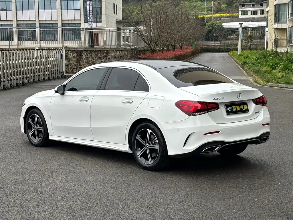 Mercedes-Benz A-Class 2022 Model 2 A 200 L Sports Sedan Fashionable купить на сайте DeffCars